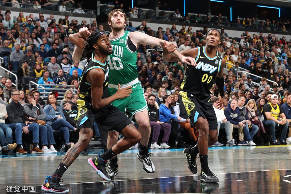 这位年轻的 这位年轻的