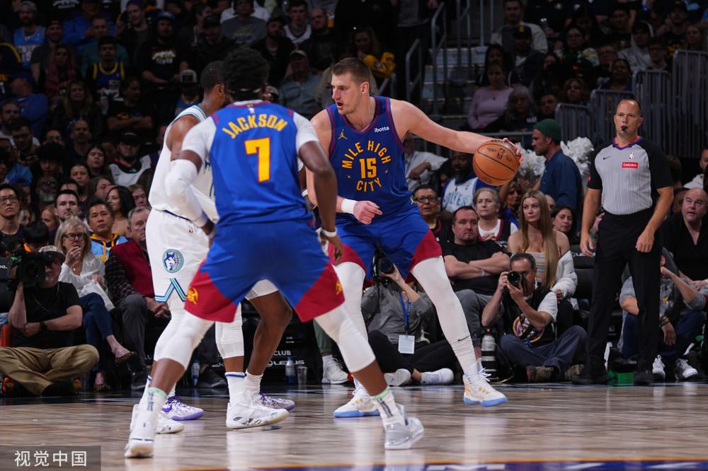 神层面上的 神层面上的